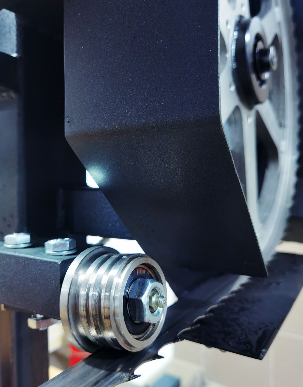 ice blocks band saw