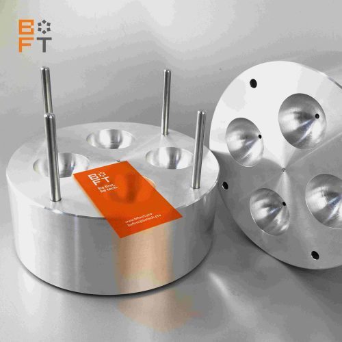 4-in-1 ICE BALL MAKER - 1 pic